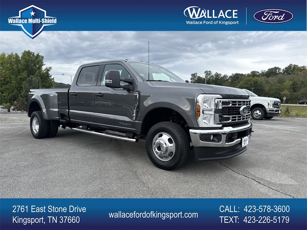 New 2026 Ford F350 XLT image 1