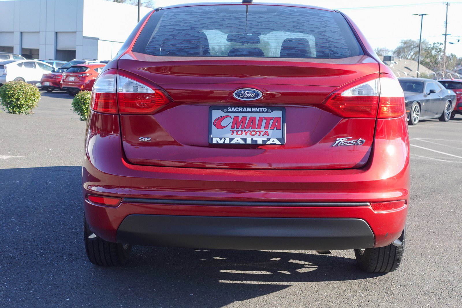 Used 2017 Ford Fiesta SE image 6