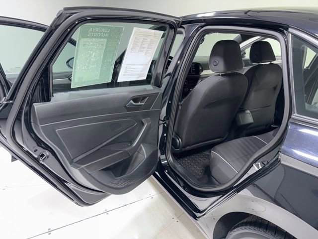 Used 2023 Volkswagen Jetta Sport image 22