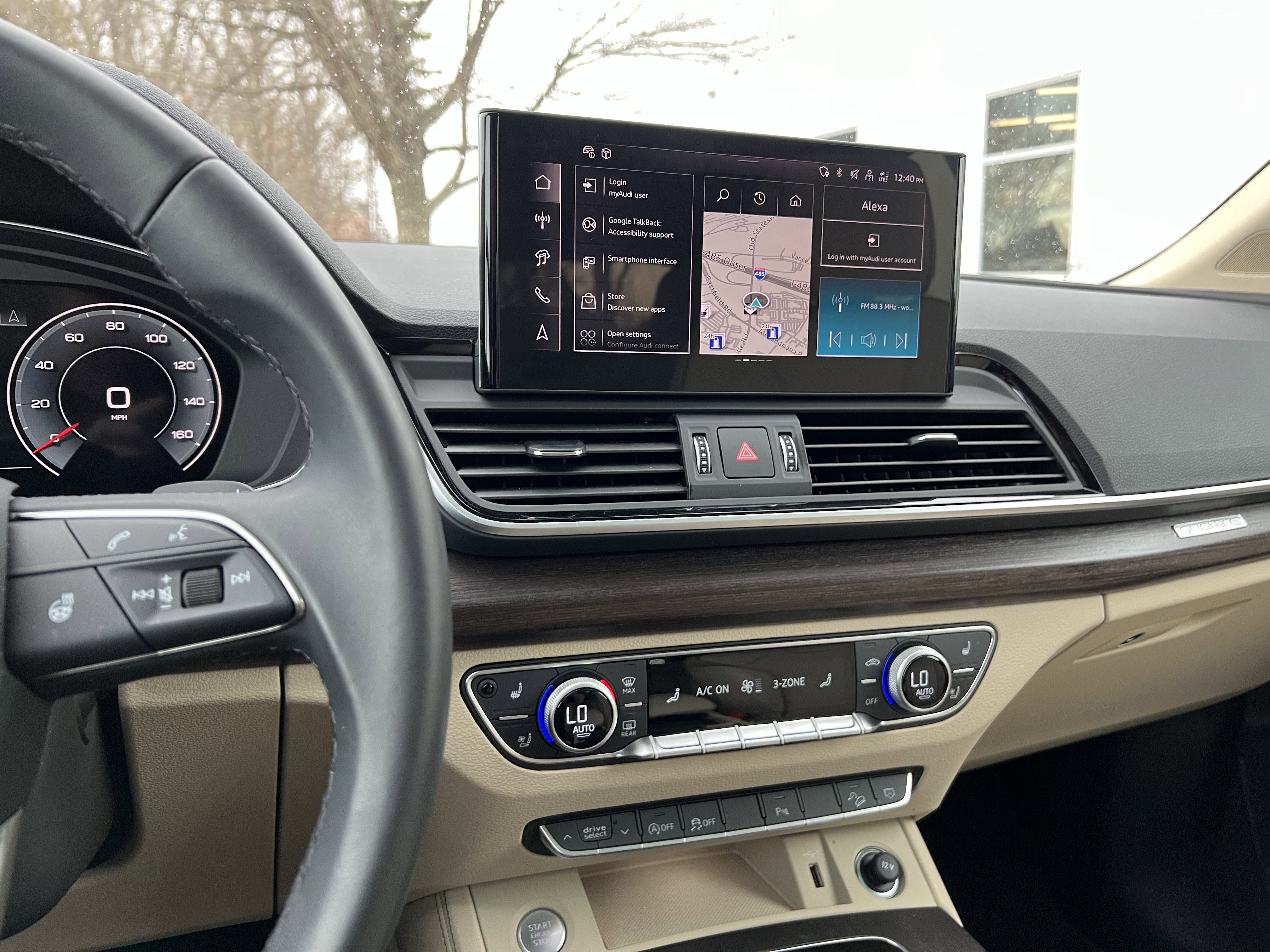 Certified 2025 Audi Q5 2.0T Premium Plus image 31