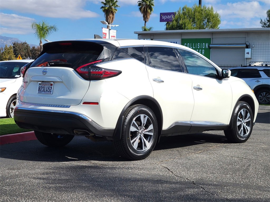 Used 2022 Nissan Murano S image 2