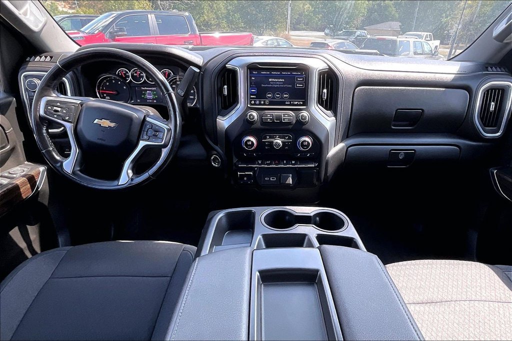 Used 2022 Chevrolet Silverado 2500 LT w/ Convenience Package AWD/4WD image 12