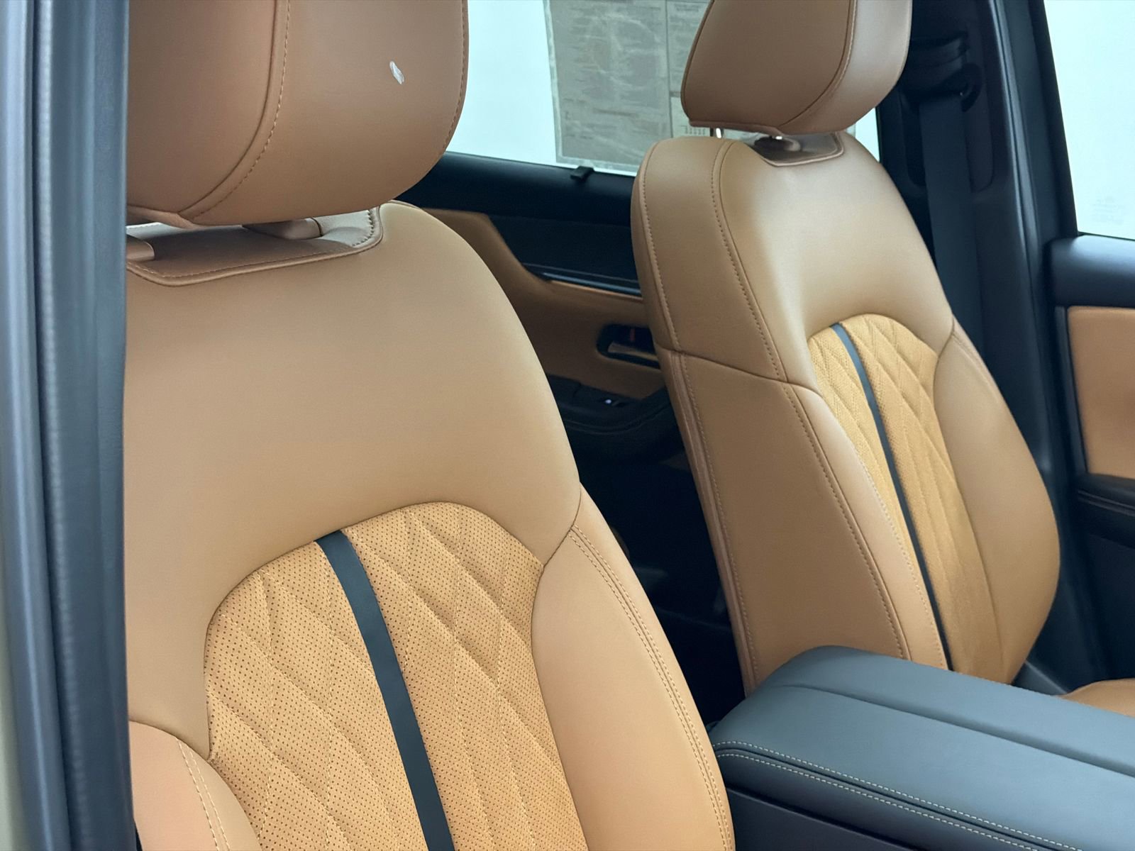 New 2026 MAZDA CX-70 3.3 Turbo S w/ Premium Plus image 11