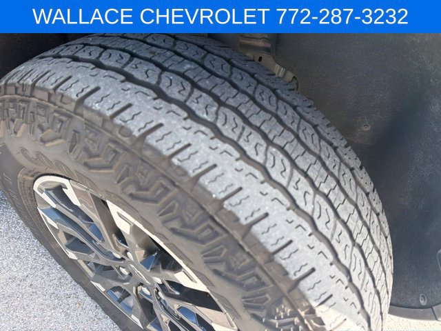 Used 2025 Chevrolet Traverse Z71 w/ Driver Confidence Package AWD/4WD image 7
