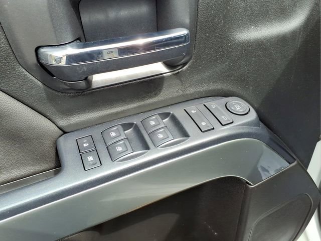 Used 2018 Chevrolet Silverado 1500 LT w/ All Star Edition AWD/4WD image 13