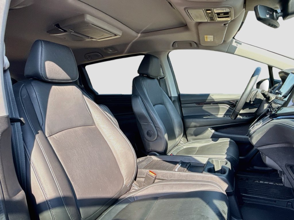 Used 2024 Honda Odyssey Touring image 37