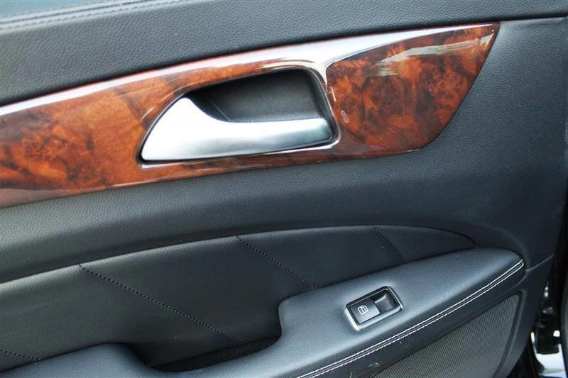 Used 2015 Mercedes-Benz CLS 550 w/ Premium Package image 30