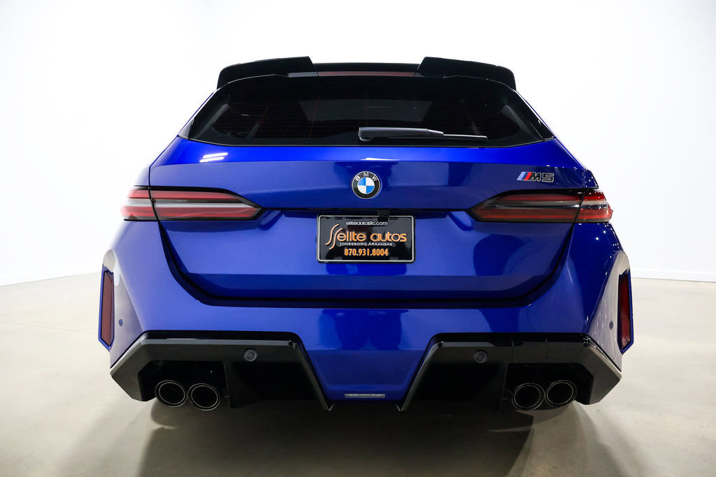 Used 2025 BMW M5 Touring image 92