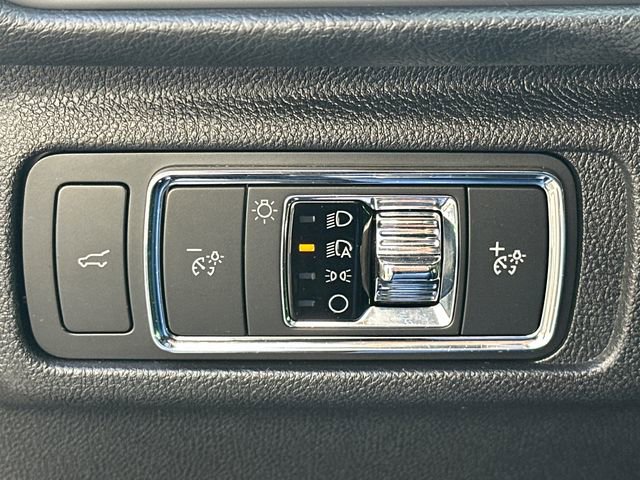 Used 2022 Lincoln Corsair Reserve w/ Elements Package image 28