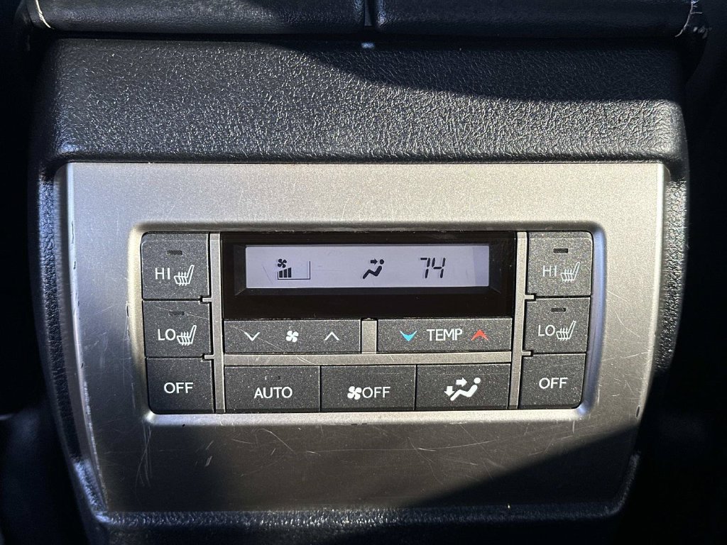 Used 2016 Lexus GX 460 w/ Premium Package AWD/4WD image 16