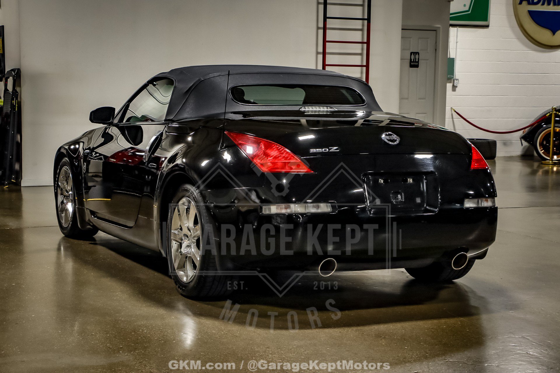Used 2004 Nissan 350Z Touring RWD image 15