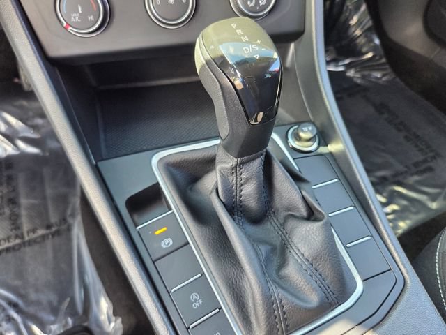 Used 2023 Volkswagen Jetta S FWD image 25