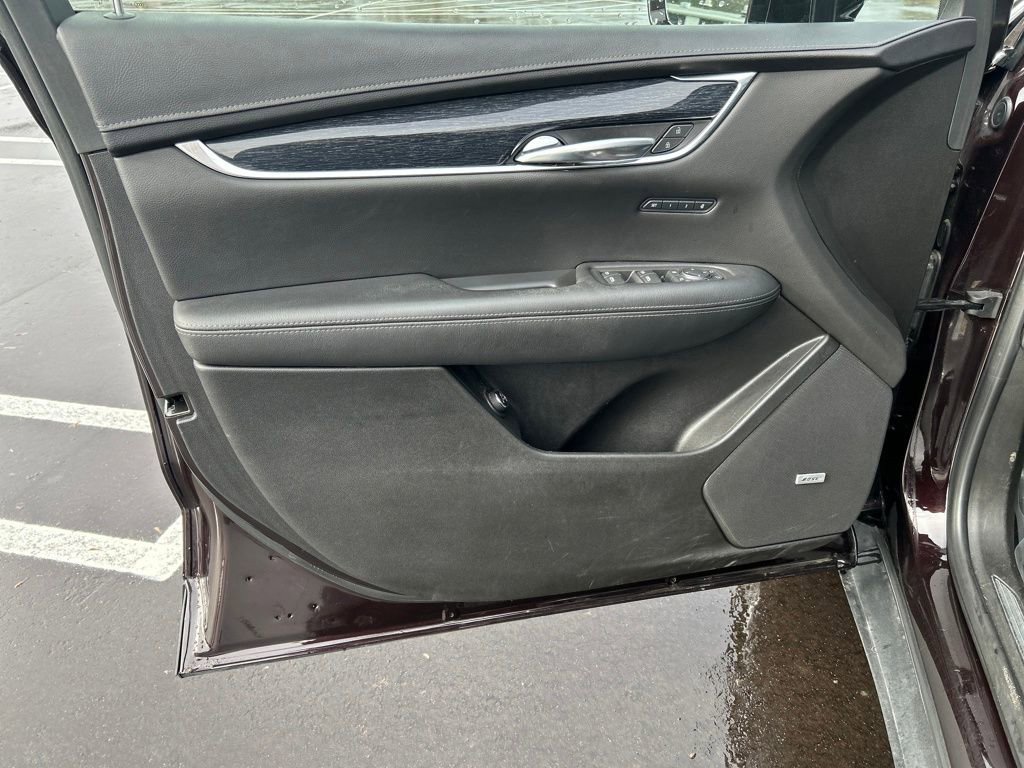 Used 2020 Cadillac XT5 Premium Luxury image 19