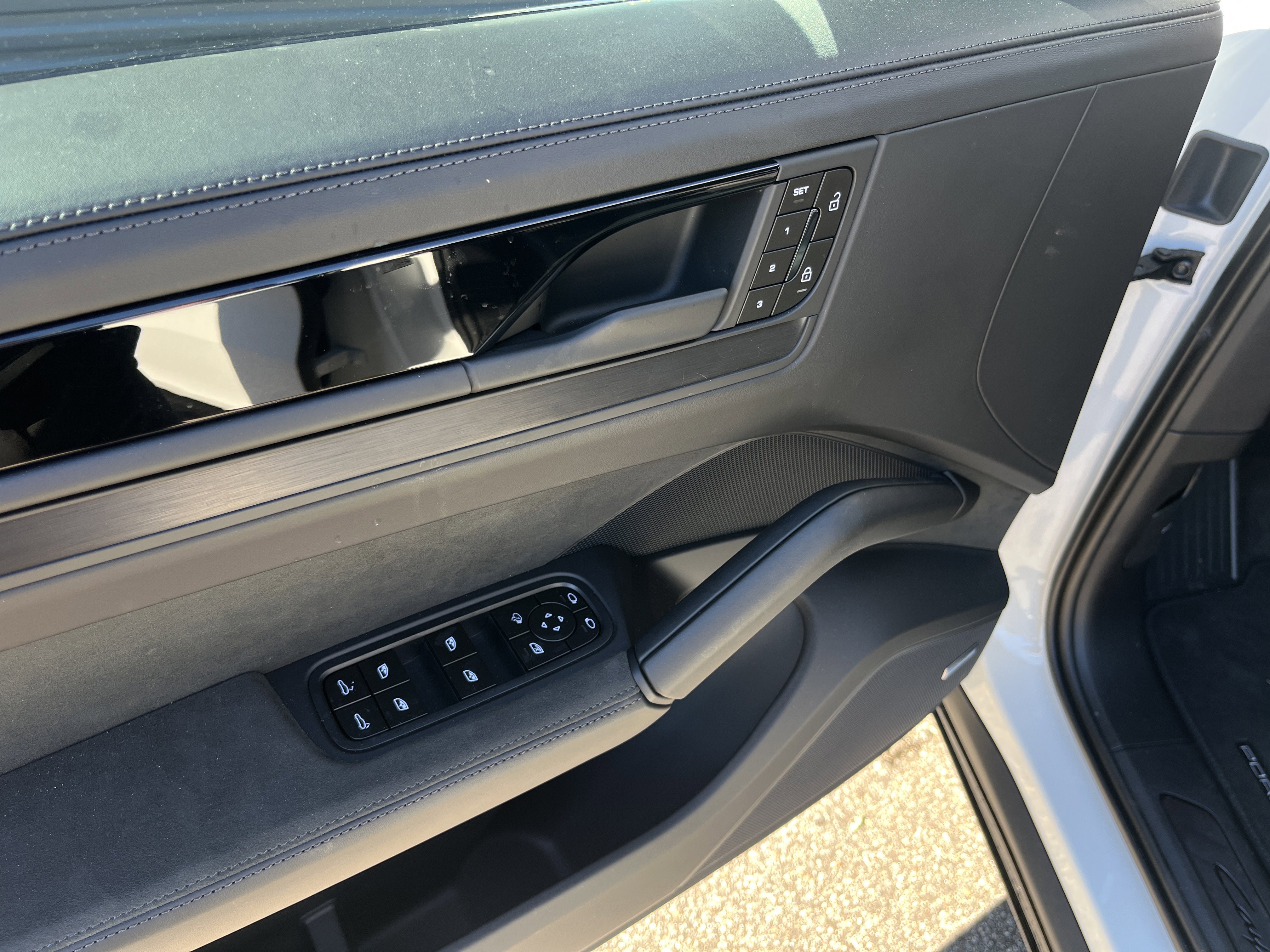 Certified 2026 Porsche Cayenne GTS image 11