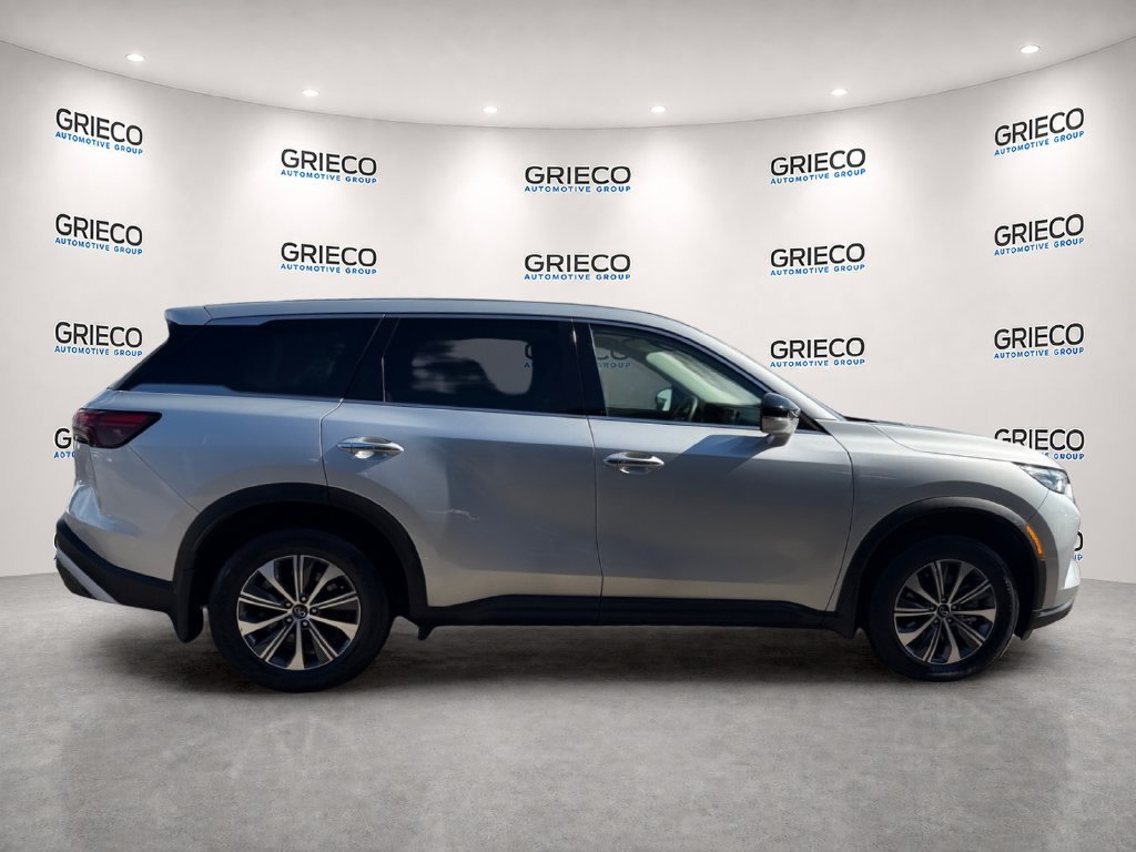 Used 2023 INFINITI QX60 Pure FWD image 8