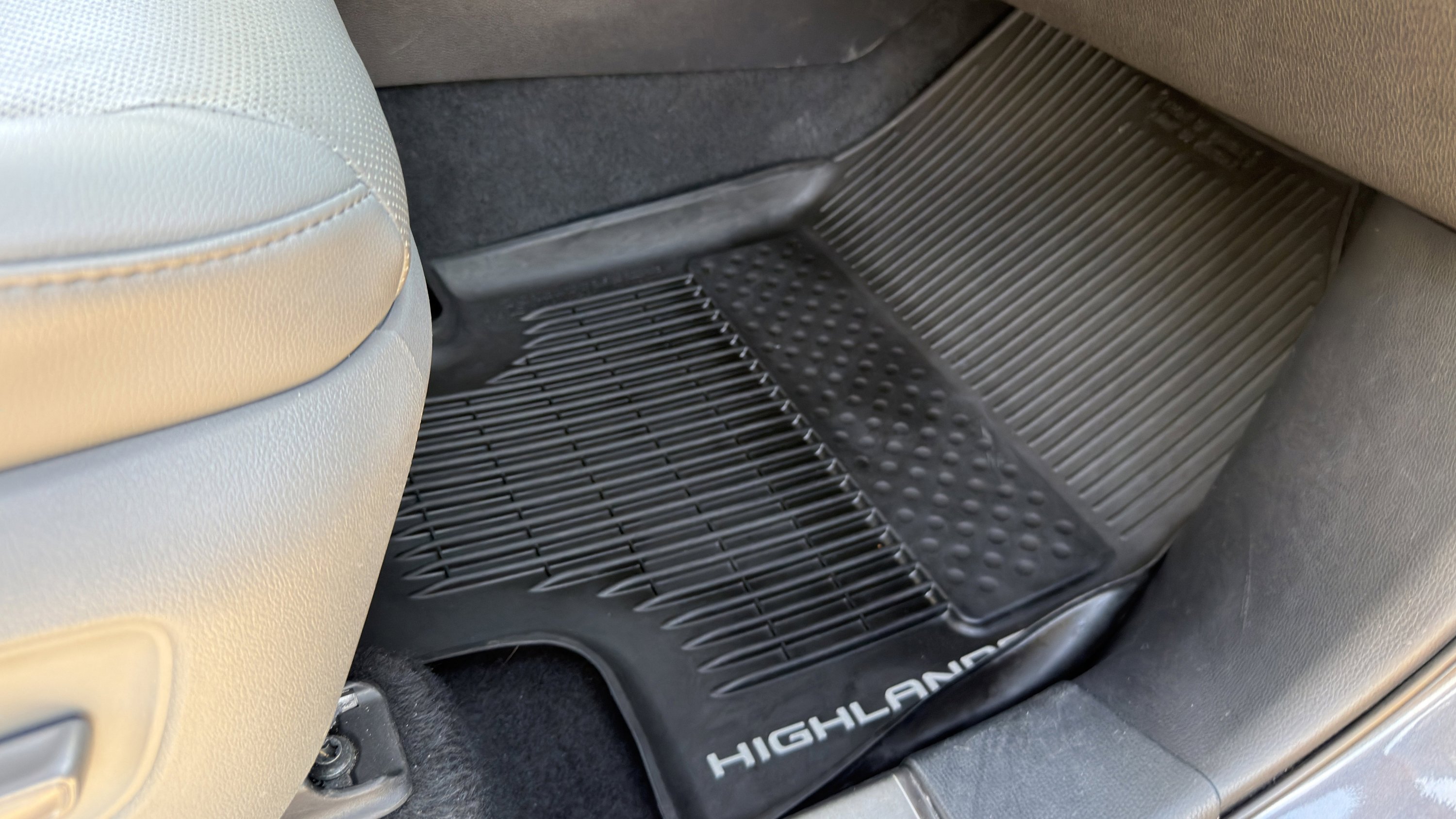 Used 2021 Toyota Highlander Platinum image 53