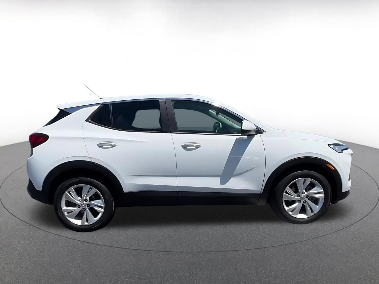 Used 2025 Buick Encore GX Preferred FWD image 16