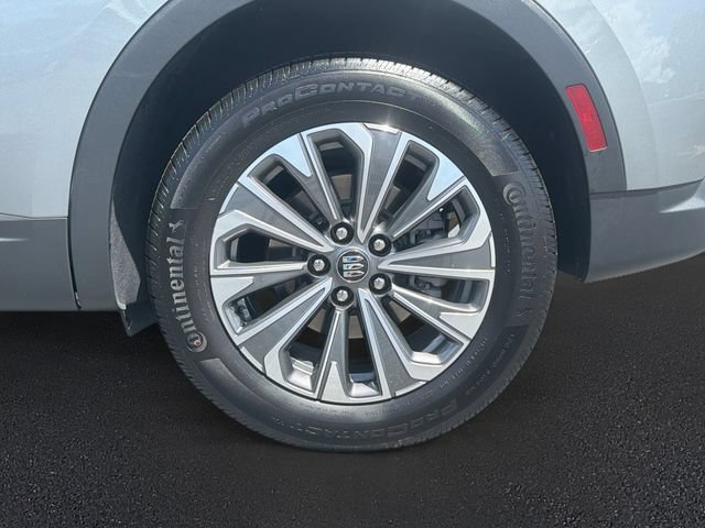 Used 2024 Buick Envision Preferred AWD/4WD image 30