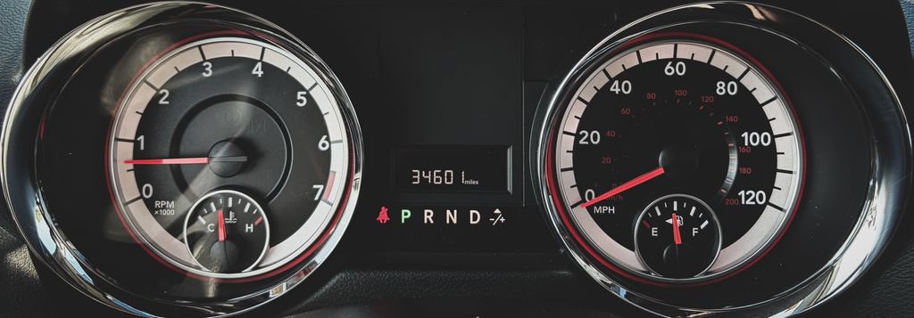 Used 2018 Dodge Grand Caravan SE w/ UConnect Hands-Free Group FWD image 7