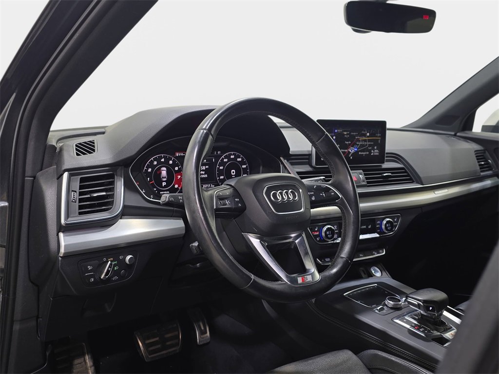 Used 2018 Audi SQ5 Prestige w/ Prestige Package image 17
