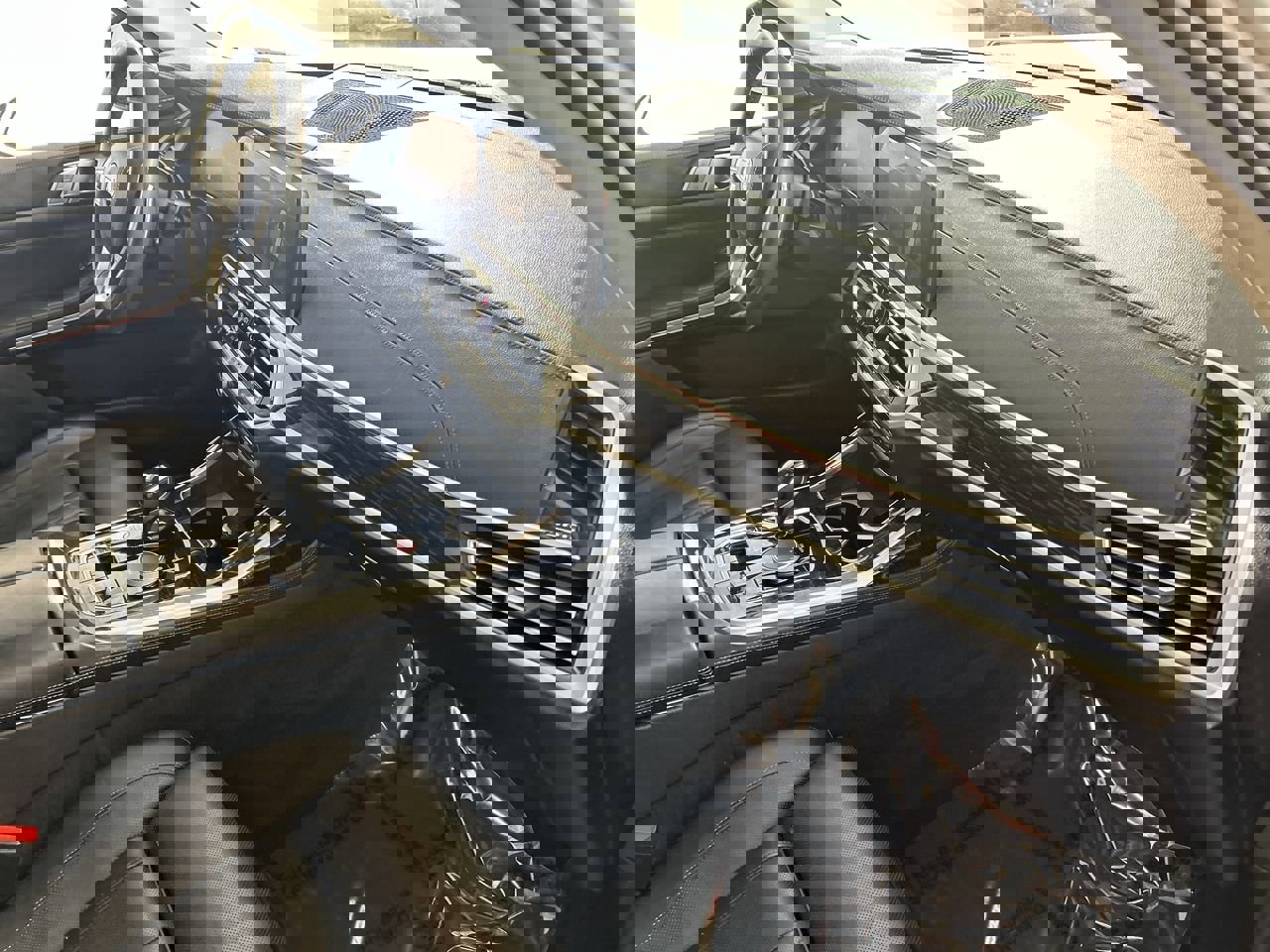 Used 2021 BMW X7 xDrive40i w/ Premium Package image 27