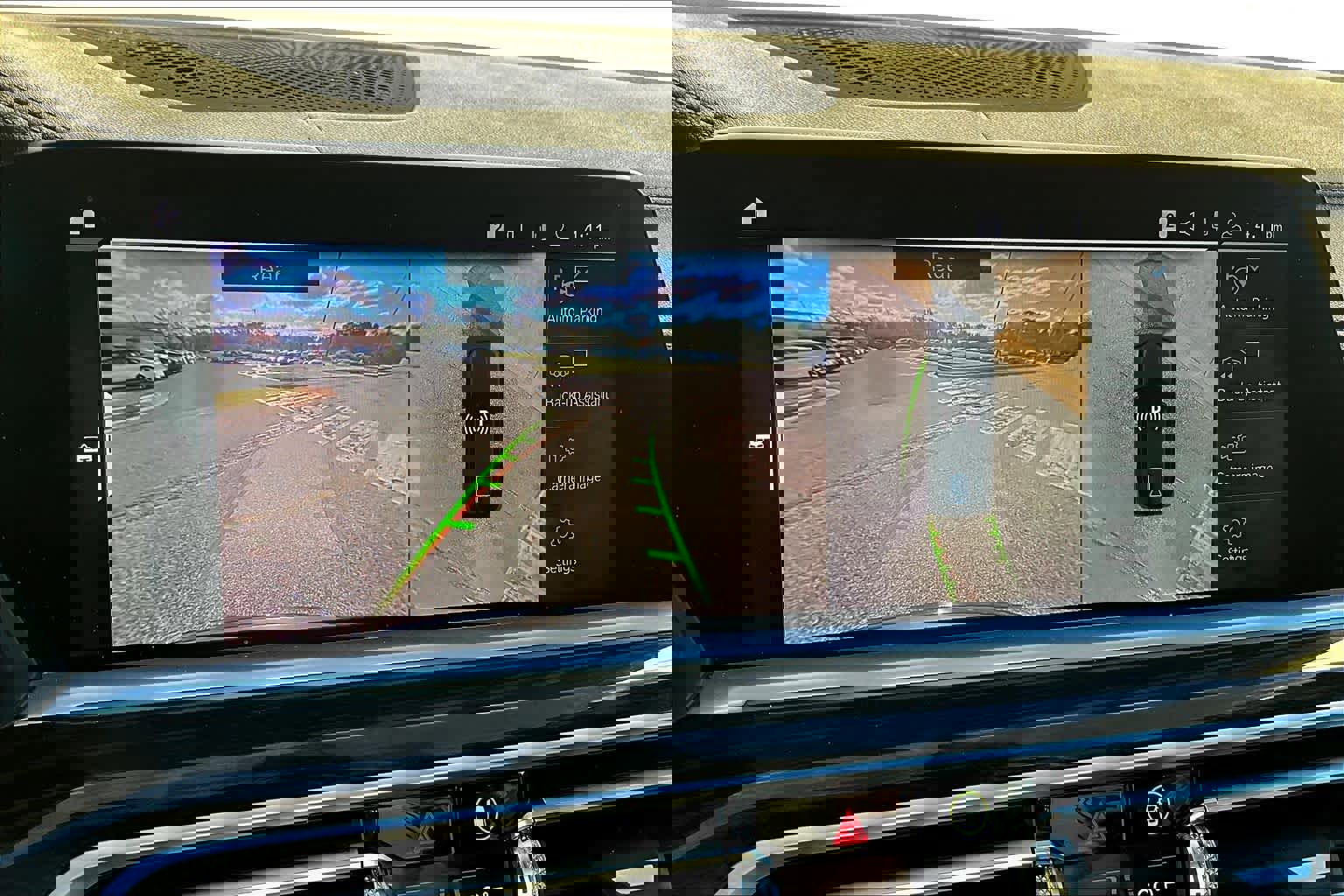 Used 2023 BMW X5 xDrive45e image 26