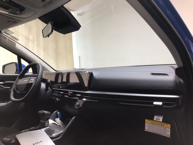 New 2026 Kia Sportage EX w/ EX Panorama Roof Package image 14