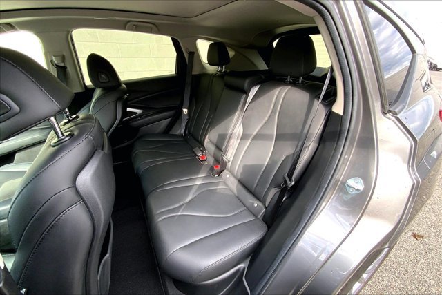 Used 2024 Acura RDX SH-AWD image 25