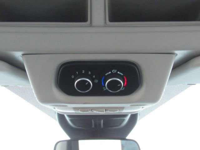 Used 2020 Ford Transit 350 XLT image 25