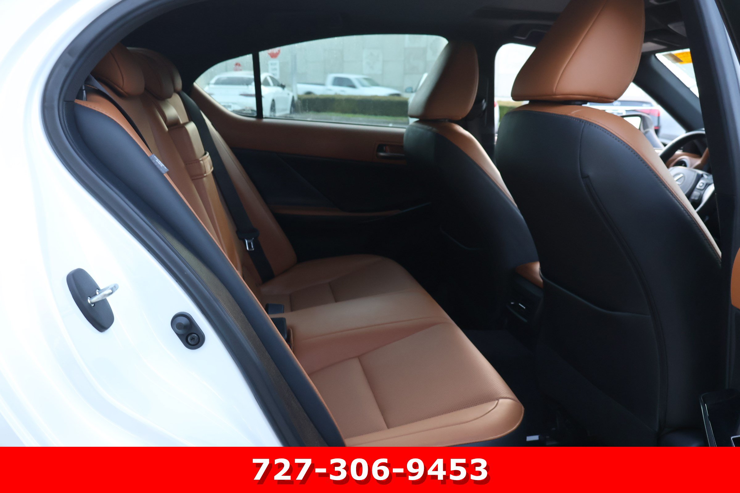 Used 2023 Lexus IS 300 w/ Comfort Package RWD image 20