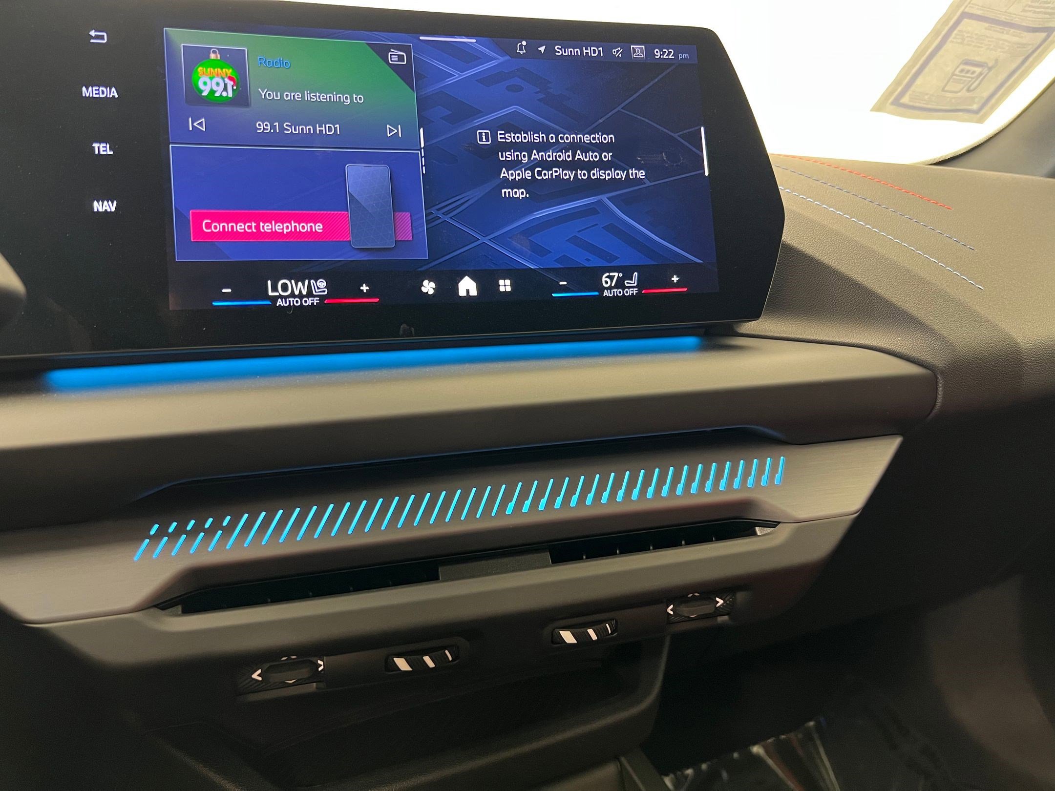 Used 2026 BMW M235i xDrive w/ Technology Package image 28