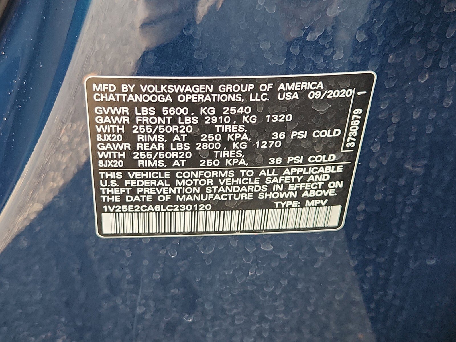 Used 2020 Volkswagen Atlas Cross Sport SE w/ Panoramic Sunroof Package image 31