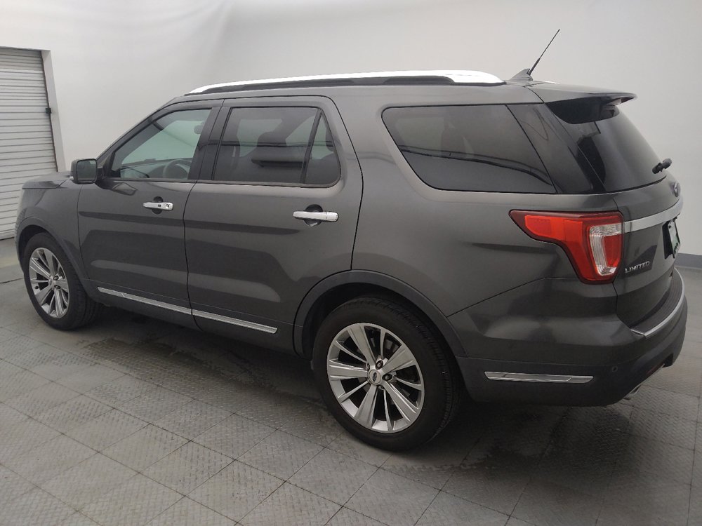 Used 2018 Ford Explorer Limited FWD image 3