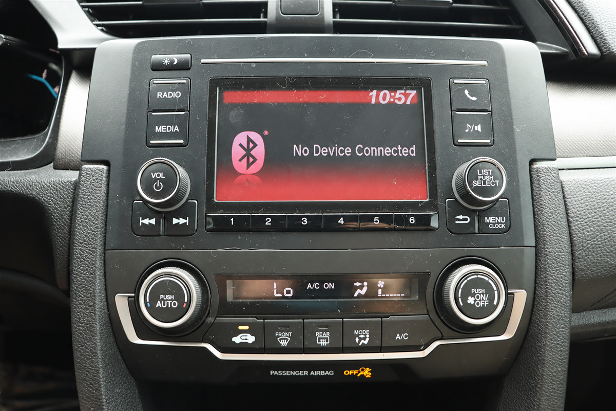 Used 2019 Honda Civic LX image 32