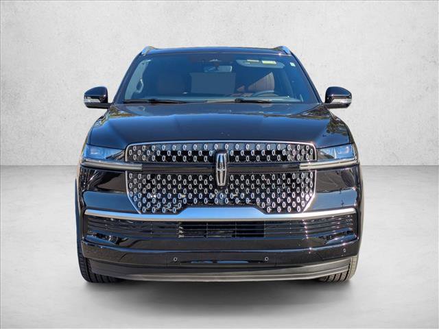 New 2025 Lincoln Navigator Reserve image 6