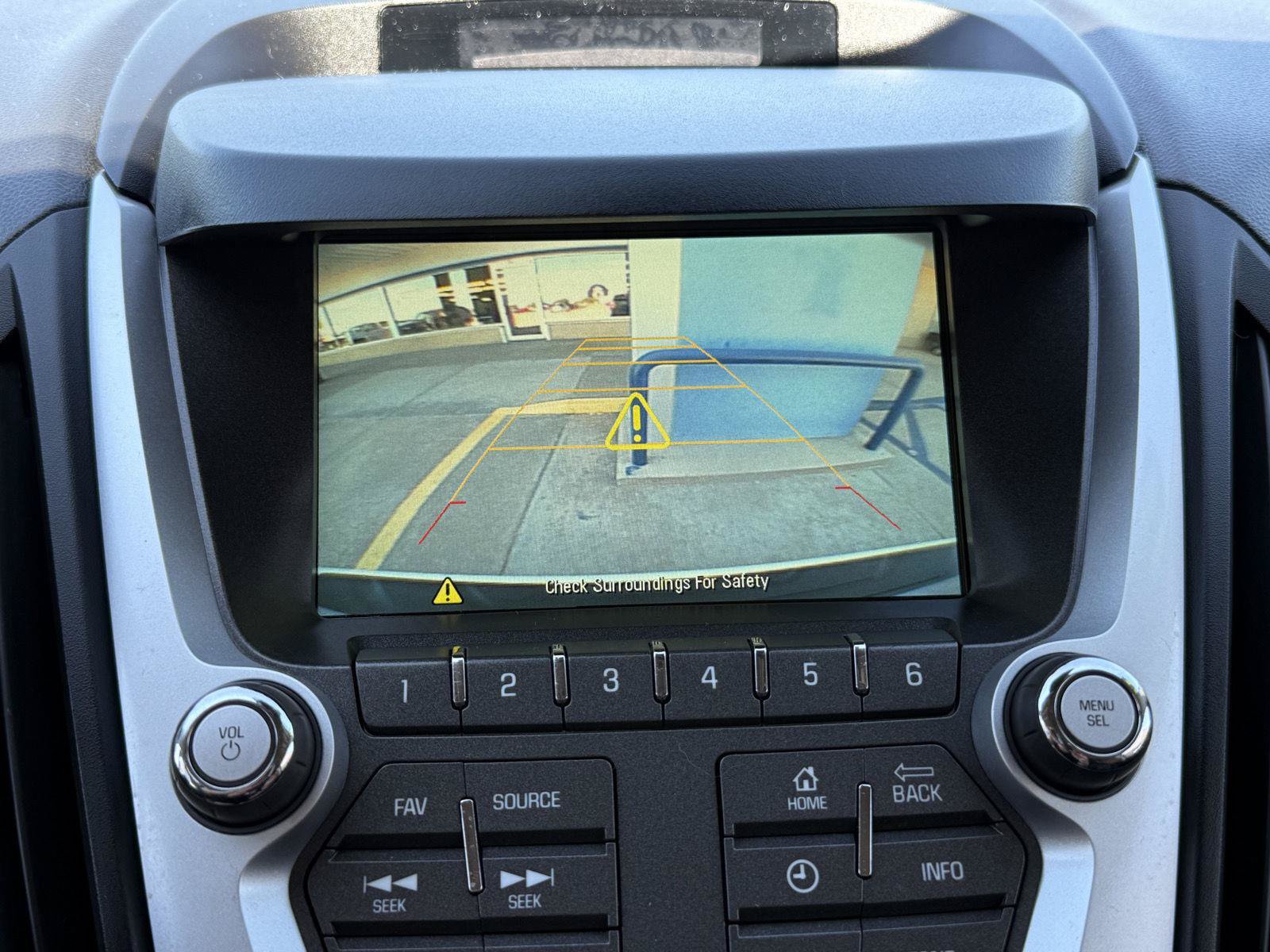 Used 2017 Chevrolet Equinox Premier w/ Enhanced Convenience Package AWD/4WD image 22