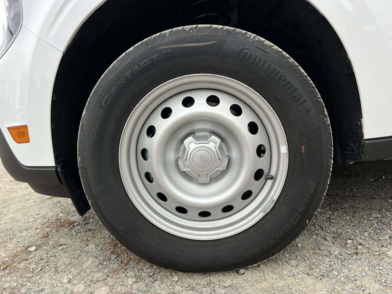 New 2026 Ford Maverick XL image 12