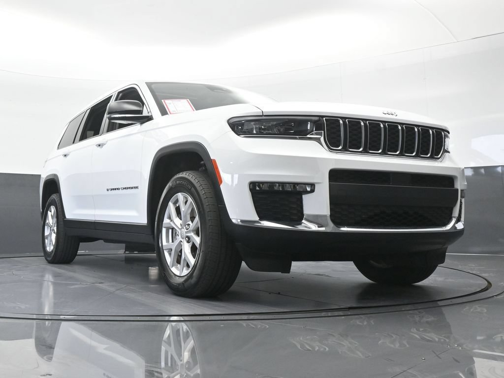Used 2023 Jeep Grand Cherokee L Limited AWD/4WD image 68