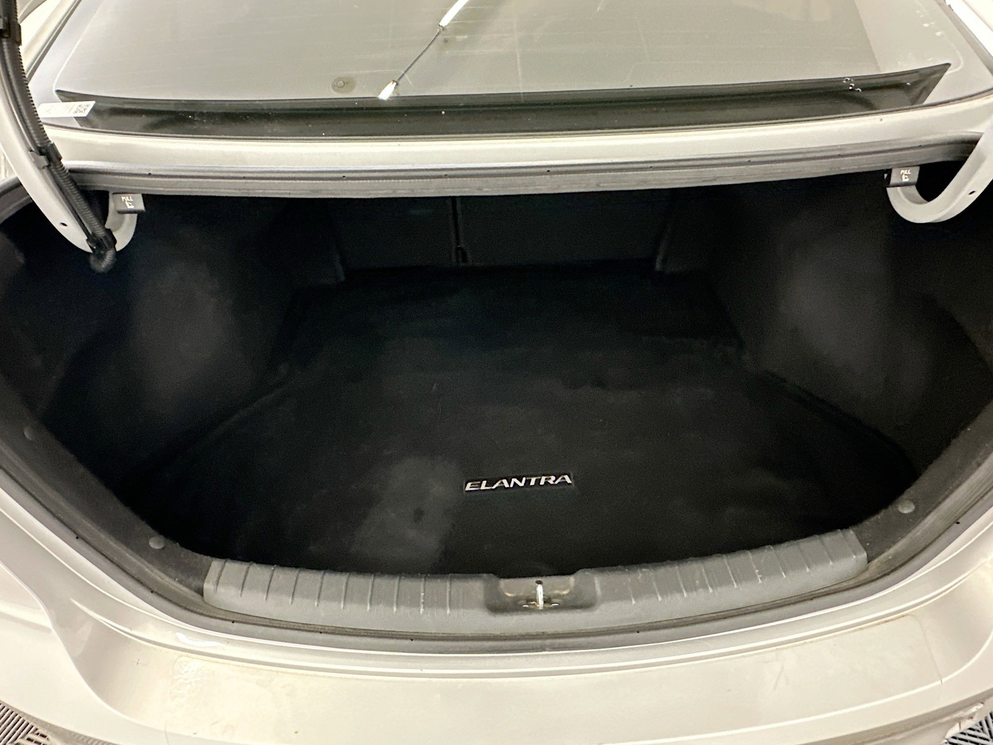 Used 2017 Hyundai Elantra SE w/ SE A/T Tech Package 03 image 29