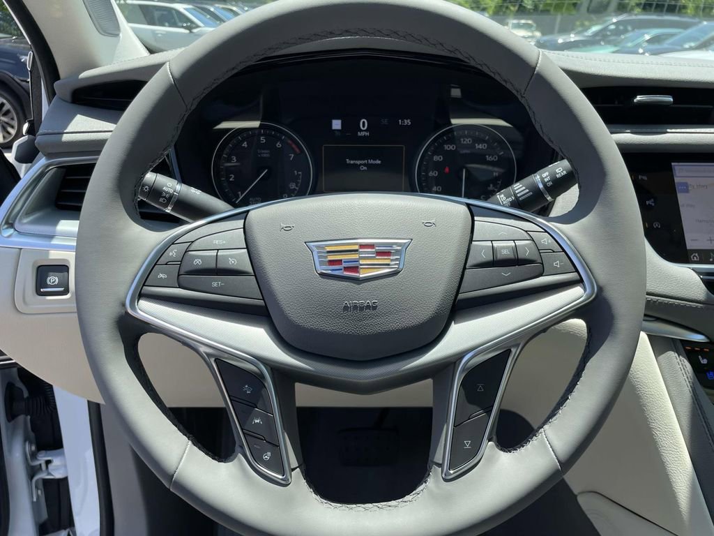 New 2025 Cadillac XT5 Premium Luxury w/ Technology Package image 24