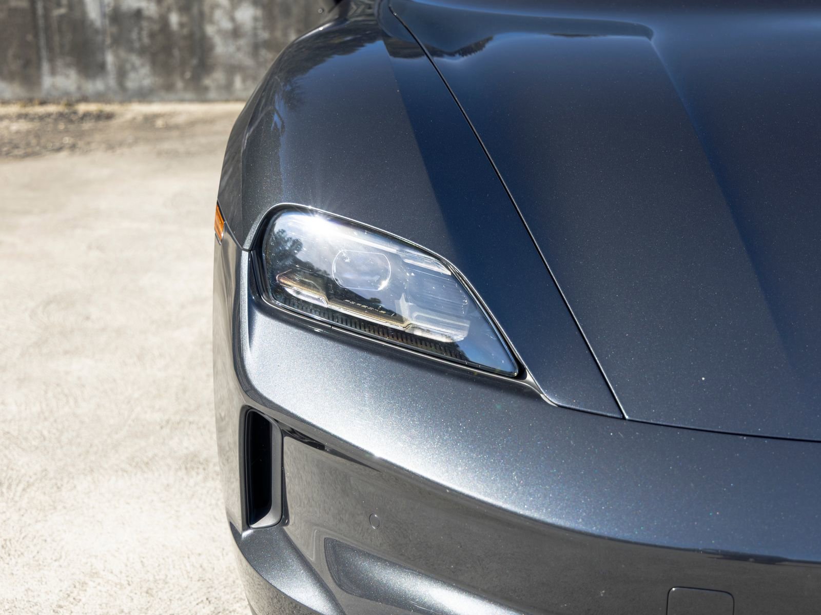 Certified 2025 Porsche Taycan 4S image 14