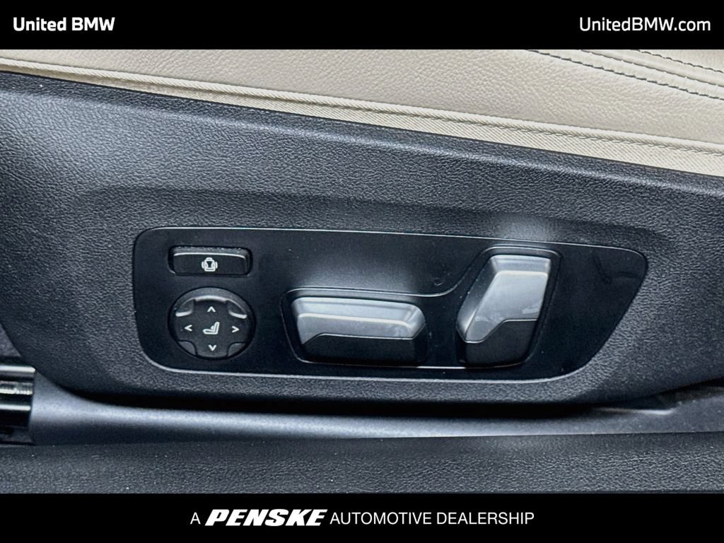 Used 2022 BMW 430i Convertible w/ M Sport Package RWD image 11