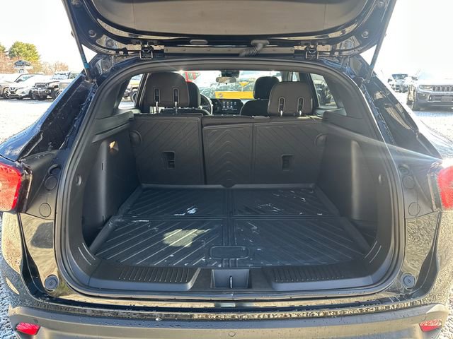 Used 2024 Chevrolet Trax RS w/ Driver Confidence Package image 13