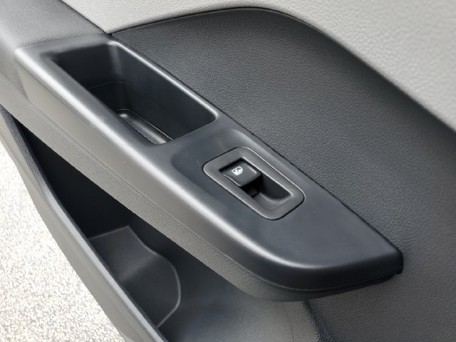 Certified 2023 Volkswagen Taos SE FWD image 20