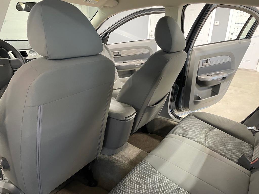 Used 2008 Chrysler Sebring LX image 12