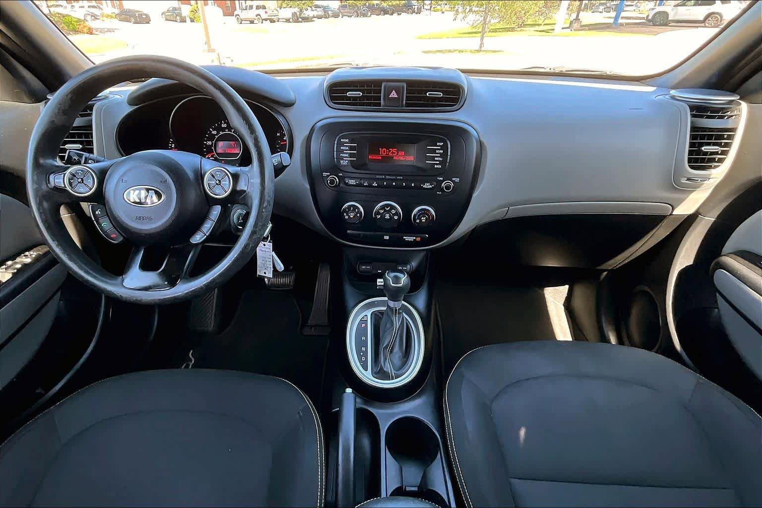 Used 2014 Kia Soul + FWD image 15