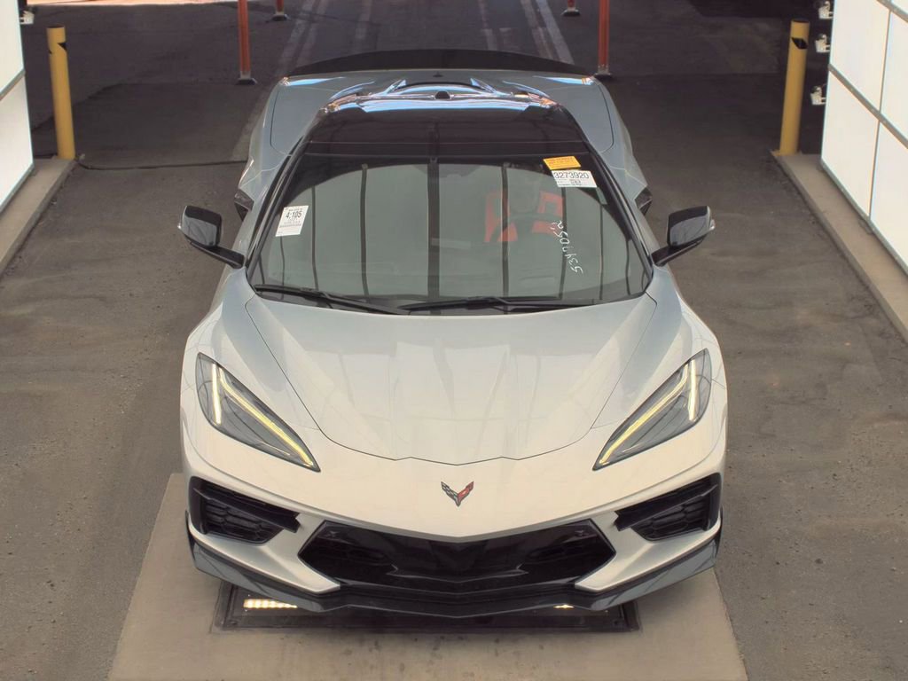 Used 2021 Chevrolet Corvette Stingray Premium Conv w/ Z51 Performance Package RWD image 2