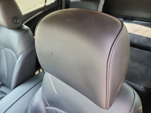 Used 2020 Buick Envision Essence FWD image 15