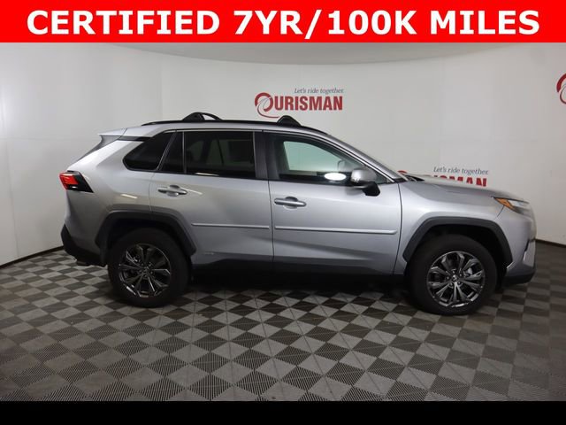 Used 2022 Toyota RAV4 XLE Premium image 19
