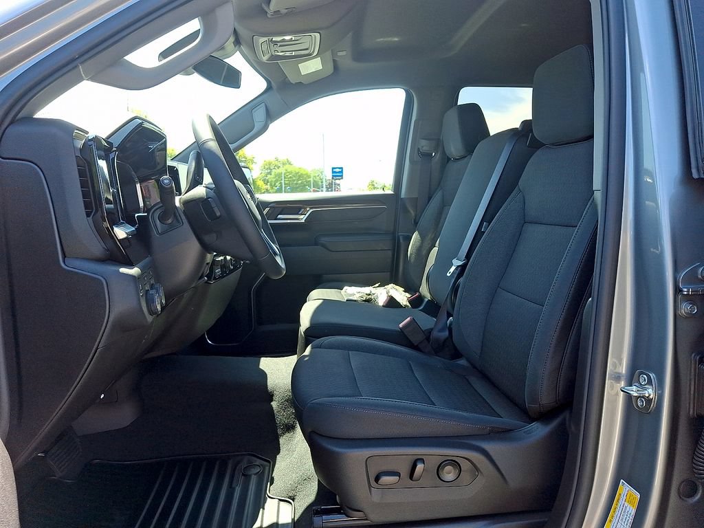 New 2026 Chevrolet Silverado 1500 LT AWD/4WD image 9
